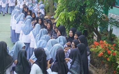 MAN 1 TUBAN GELAR APEL DAN HALAL BI HALAL